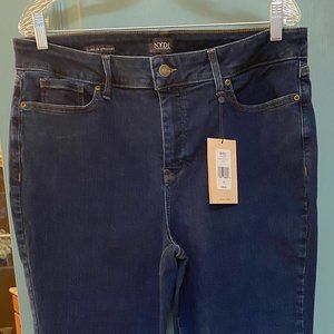 NYDJ Size 16 Marilyn Straight